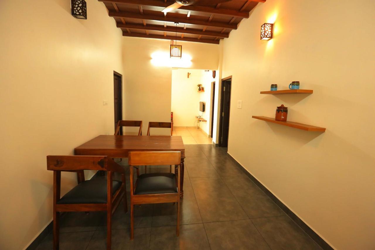 Kira Palace Residency Hotel Ernakulam Exterior foto
